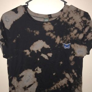 Butterfly bleach dye top